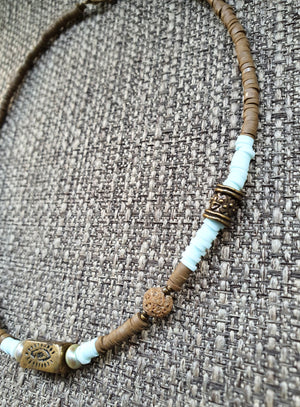 the Brown Desert necklace in side view